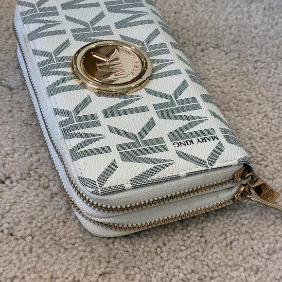 NWOT Mary King Purse Shoulder Bag with Wallet - Picture 13 of 15